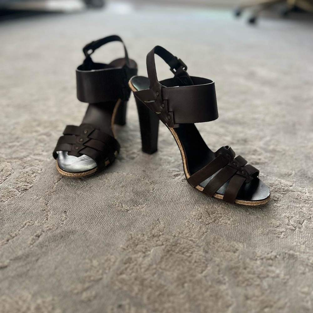 ❤️GORGEOUS Ralph Lauren Collection Brown Sandals Heels, EUC
